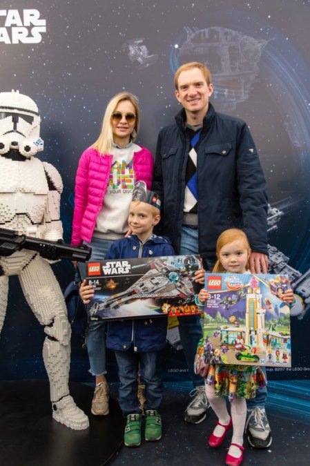 Звёзды и их дети на празднике LEGO Star Wars - Фото №2