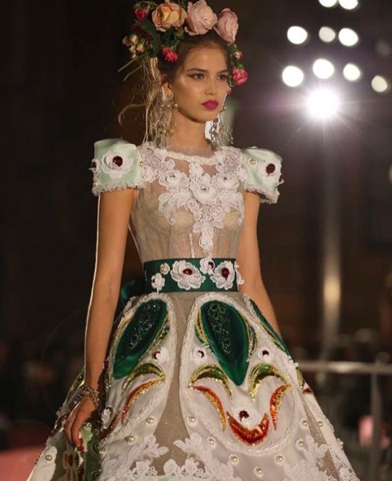 Столичные модницы на показе Dolce&Gabbana - Фото №4
