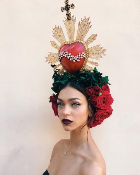Как сделать макияж Dolce & Gabbana для осени-зимы 2018