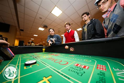 Рабочее зеркало Monro Casino для безопасного и надежного доступа к любимым играм